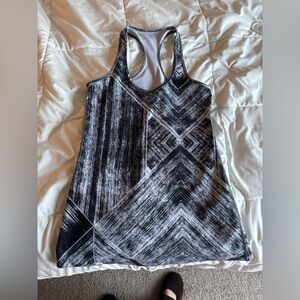 Women's Lululemon Black and Gray Tank Top